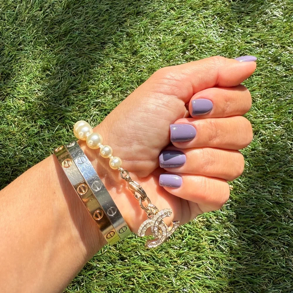 Chanel 19V Graduated Pearl Crystal Crystals CC Logo Charm Pendant Bracelet Gold - Picture 11 of 13